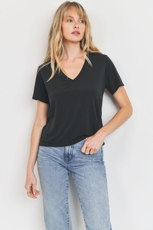 Loose Fit V Neck Short Sleeve