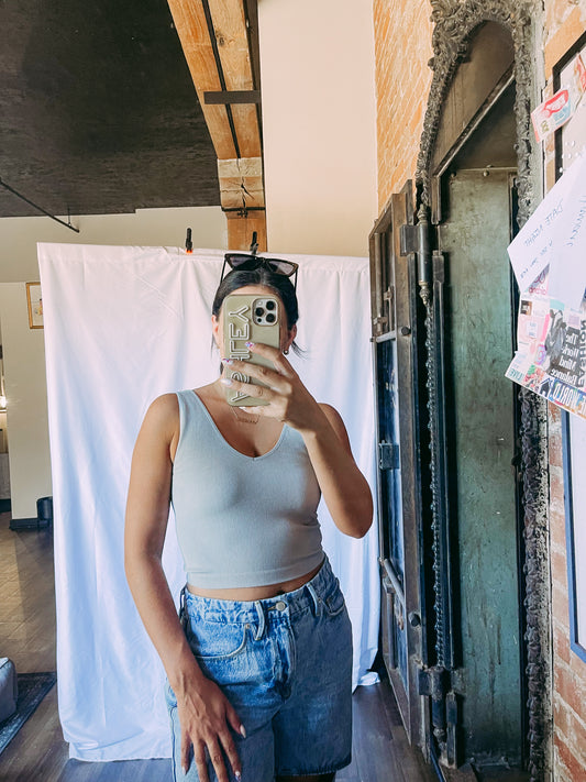 Seamless Ribbed Crop Tank Top